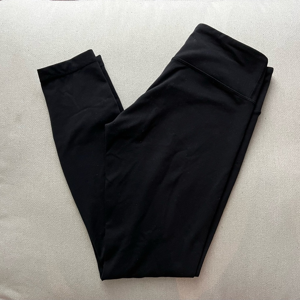 Lululemon Black Wunder Under Leggings